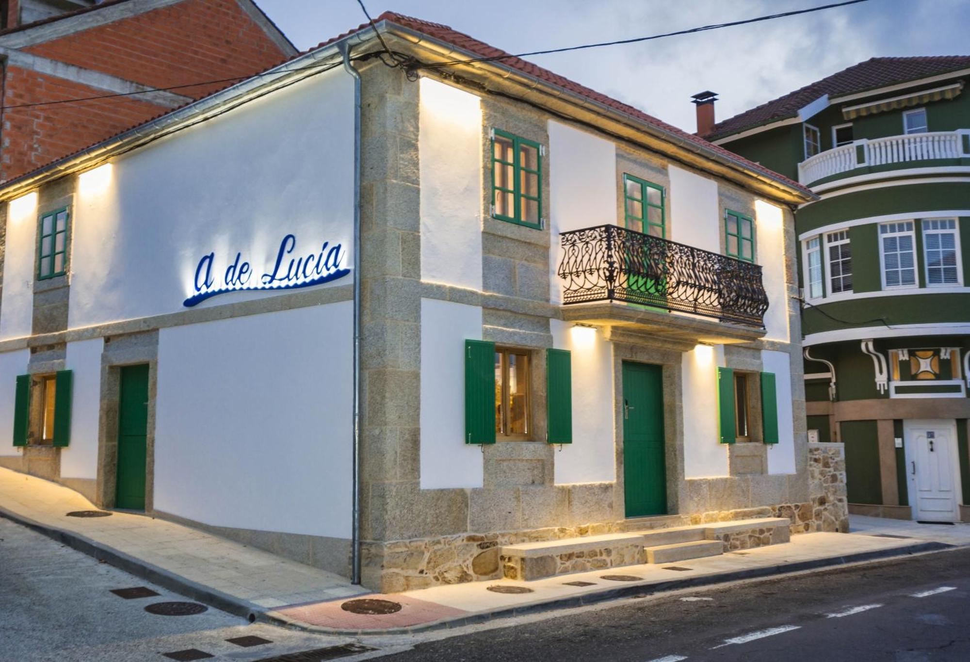 A De Lucia Hotell Quintáns Exteriör bild