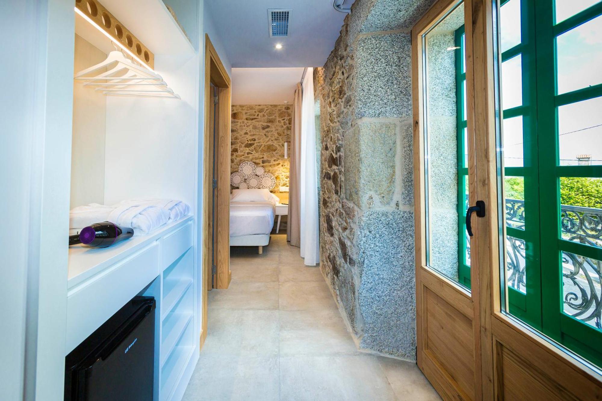 A De Lucia Hotell Quintáns Exteriör bild